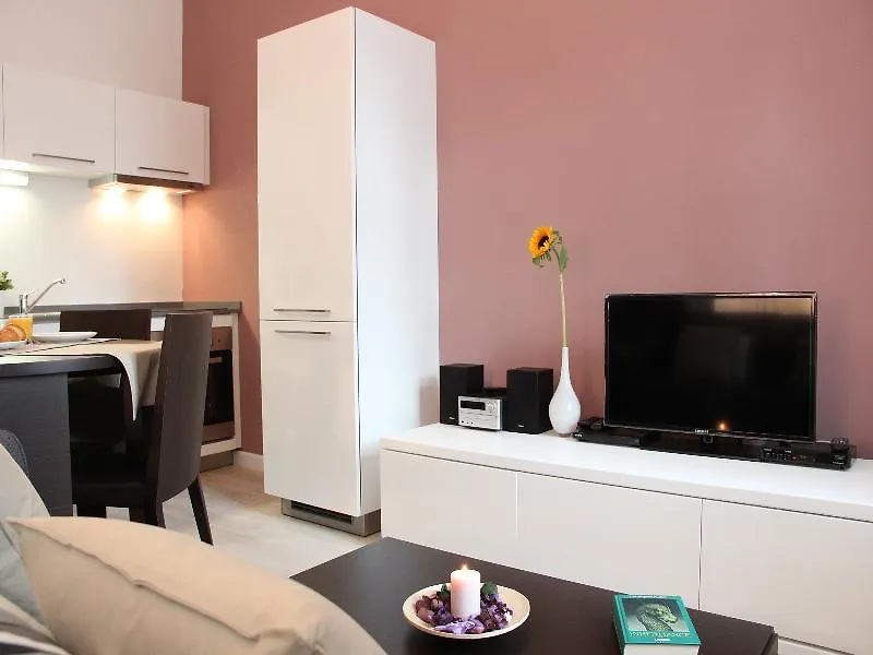 Central Prague Apartments 0*,